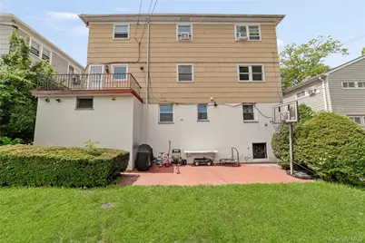 21 Bryn Mawr Place, Yonkers, NY 10701 - Photo 42