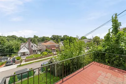 21 Bryn Mawr Place, Yonkers, NY 10701 - Photo 40