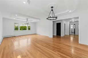 21 Bryn Mawr Pl, Yonkers, NY 10701 - Photo 12