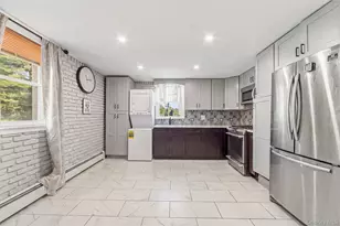 21 Bryn Mawr Pl, Yonkers, NY 10701 - Photo 28