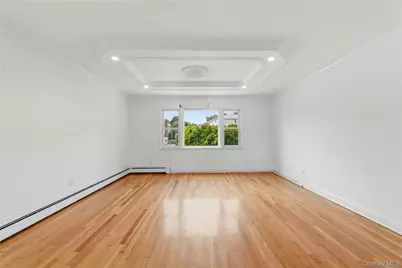 21 Bryn Mawr Place, Yonkers, NY 10701 - Photo 14