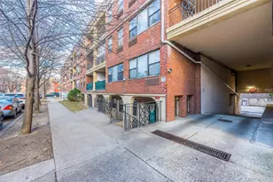 71-19 162nd St, Fresh Meadows, NY 11365 - Photo 2