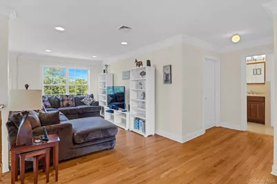 723 Doctors Path Estates, Riverhead, NY 11901 - Photo 18