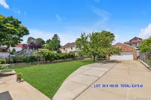 150-35 11th Ave, Whitestone, NY 11357 - Photo 16