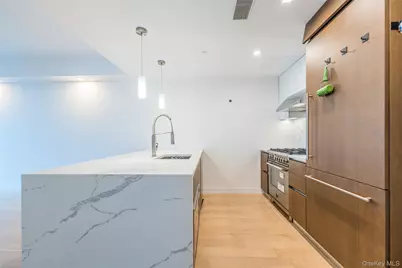 33-66 Farrington Street #8F, Flushing, NY 11355 - Photo 12