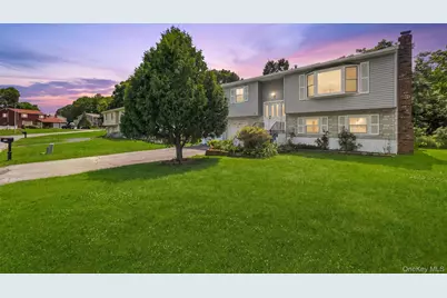 41 Keats Drive, New Windsor, NY 12553 - Photo 1