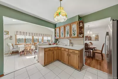 41 Keats Drive, New Windsor, NY 12553 - Photo 12