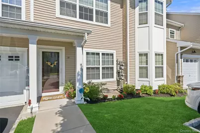 37 Halley Drive #17, Blue Point, NY 11772 - Photo 2
