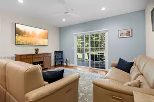 37 Halley Dr, Blue Point, NY 11772 - Photo 10