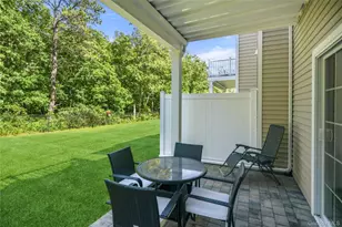 37 Halley Dr, Blue Point, NY 11772 - Photo 22