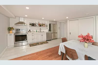 3250 32nd Street, Astoria, NY 11106 - Photo 18