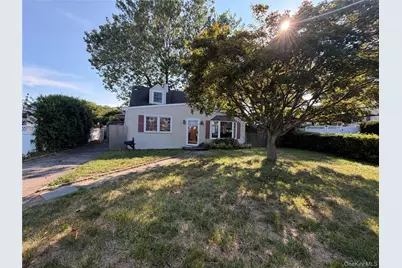 25 Monterey Place, Yonkers, NY 10710 - Photo 1
