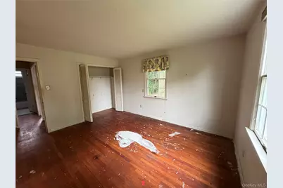 25 Monterey Place, Yonkers, NY 10710 - Photo 4