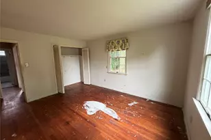 25 Monterey Pl, Yonkers, NY 10710 - Photo 4