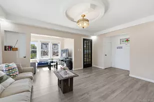 113-29 Colfax St, Queens Village, NY 11429 - Photo 4