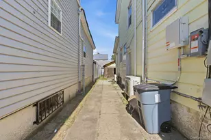 113-29 Colfax St, Queens Village, NY 11429 - Photo 32
