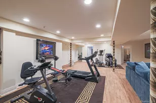 410 Broadway, Cedarhurst, NY 11516 - Photo 20