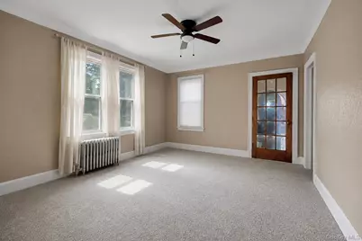 953 E 226th Street, Bronx, NY 10466 - Photo 2