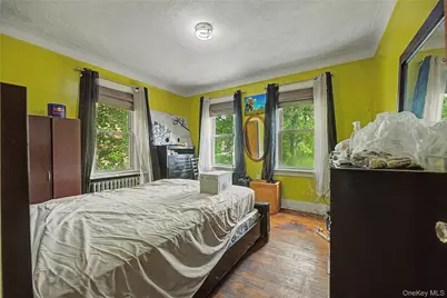 953 E 226th Street, Bronx, NY 10466 - Photo 14