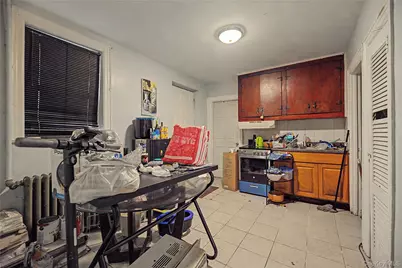 953 E 226th Street, Bronx, NY 10466 - Photo 18