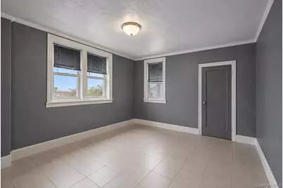 953 E 226th Street, Bronx, NY 10466 - Photo 10