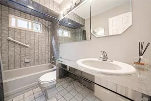 2439 2nd St, East Meadow, NY 11554 - Photo 18