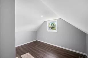 56 Independence St, White Plains, NY 10606 - Photo 16