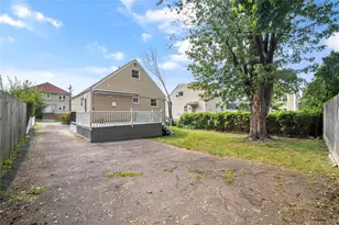 56 Independence St, White Plains, NY 10606 - Photo 26