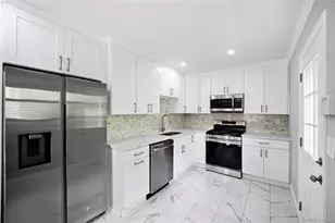 56 Independence St, White Plains, NY 10606 - Photo 4