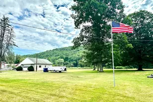 5089 State Route 52, Jeffersonville, NY 12748 - Photo 12