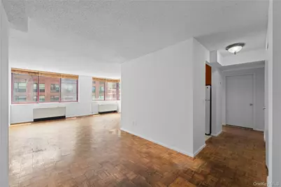 4-74 48th Avenue #9N, Long Island City, NY 11109 - Photo 2