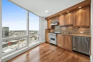 5 Renaissance, White Plains, NY 10601 - Photo 6