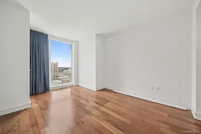 5 Renaissance #18E, White Plains, NY 10601 - Photo 22