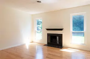 32 North Loop, Rhinebeck, NY 12572 - Photo 10