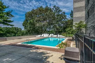 703 Pelham Rd, New Rochelle, NY 10805 - Photo 14