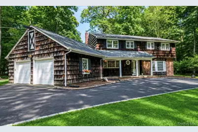 21 Wilderness Road, Nissequogue, NY 11780 - Photo 2