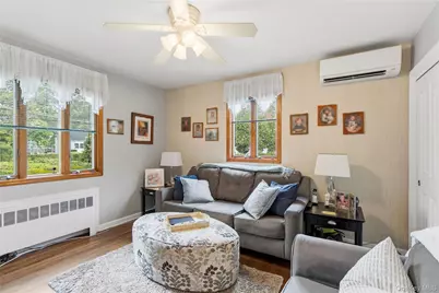 1359 Manor Lane, Bay Shore, NY 11706 - Photo 20