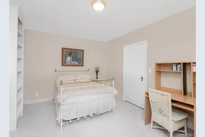 1273 North Avenue #2E, Entry 7, New Rochelle, NY 10804 - Photo 18