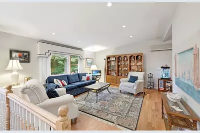25 Cocoa Lane, Newburgh, NY 12550 - Photo 8