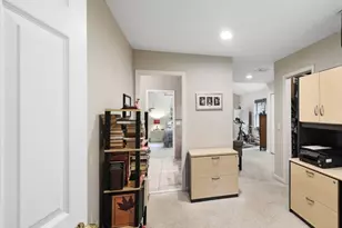 25 Cocoa Ln, Newburgh, NY 12550 - Photo 22