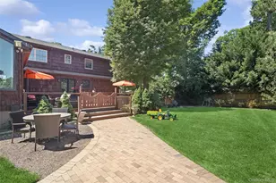 14 Loft Rd, Smithtown, NY 11787 - Photo 16