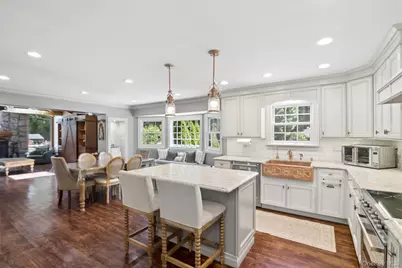 14 Loft Road, Smithtown, NY 11787 - Photo 26