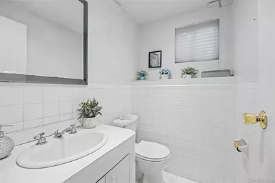 6 Westwind Road, Yonkers, NY 10710 - Photo 14
