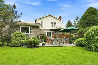16 Brittany Court, Northport, NY 11768 - Photo 34