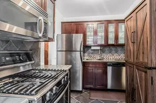 110 Dehaven Dr, Yonkers, NY 10703 - Photo 8