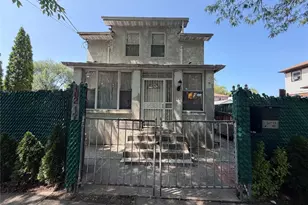 162-17 76th Rd, Flushing, NY 11366 - Photo 1