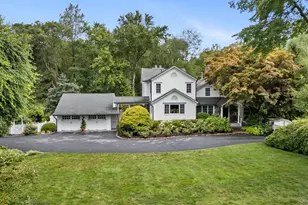336 Smith Ridge Rd, South Salem, NY 10590 - Photo 2