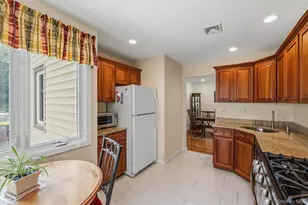 3302 Homestead Ct, Peekskill, NY 10566 - Photo 10