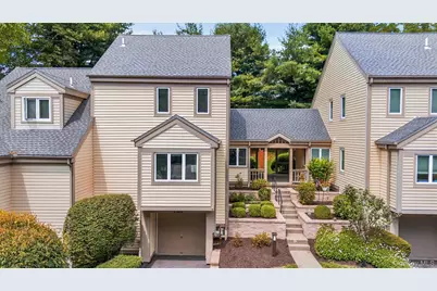 3302 Homestead Court, Peekskill, NY 10566 - Photo 2