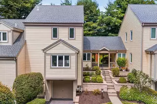 3302 Homestead Ct, Peekskill, NY 10566 - Photo 2